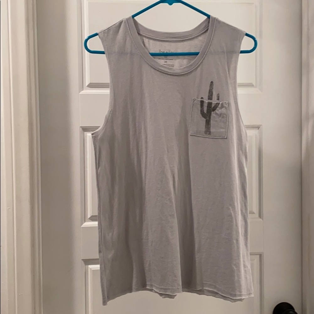 Zoe + Liv Cactus Tank, size M